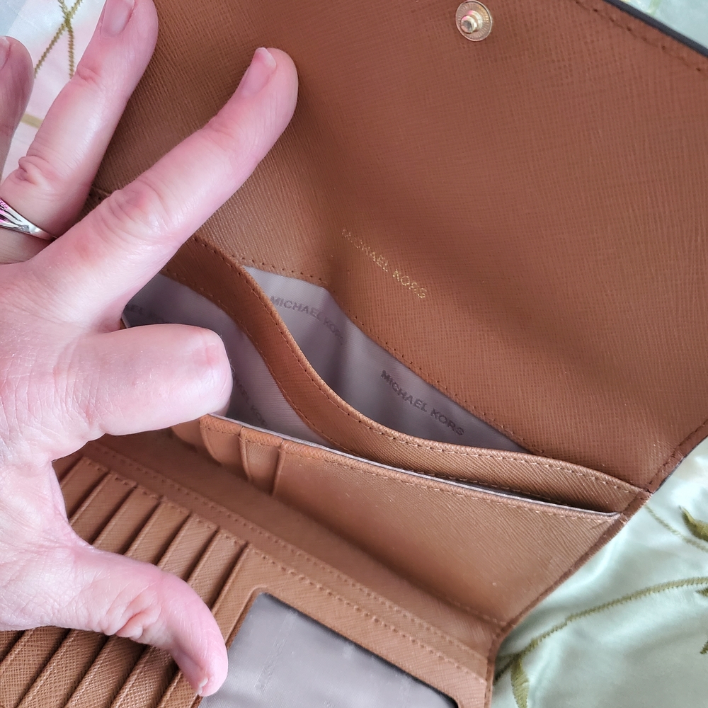Michael Kors Tan Leather Wallet - Picture 10 of 12